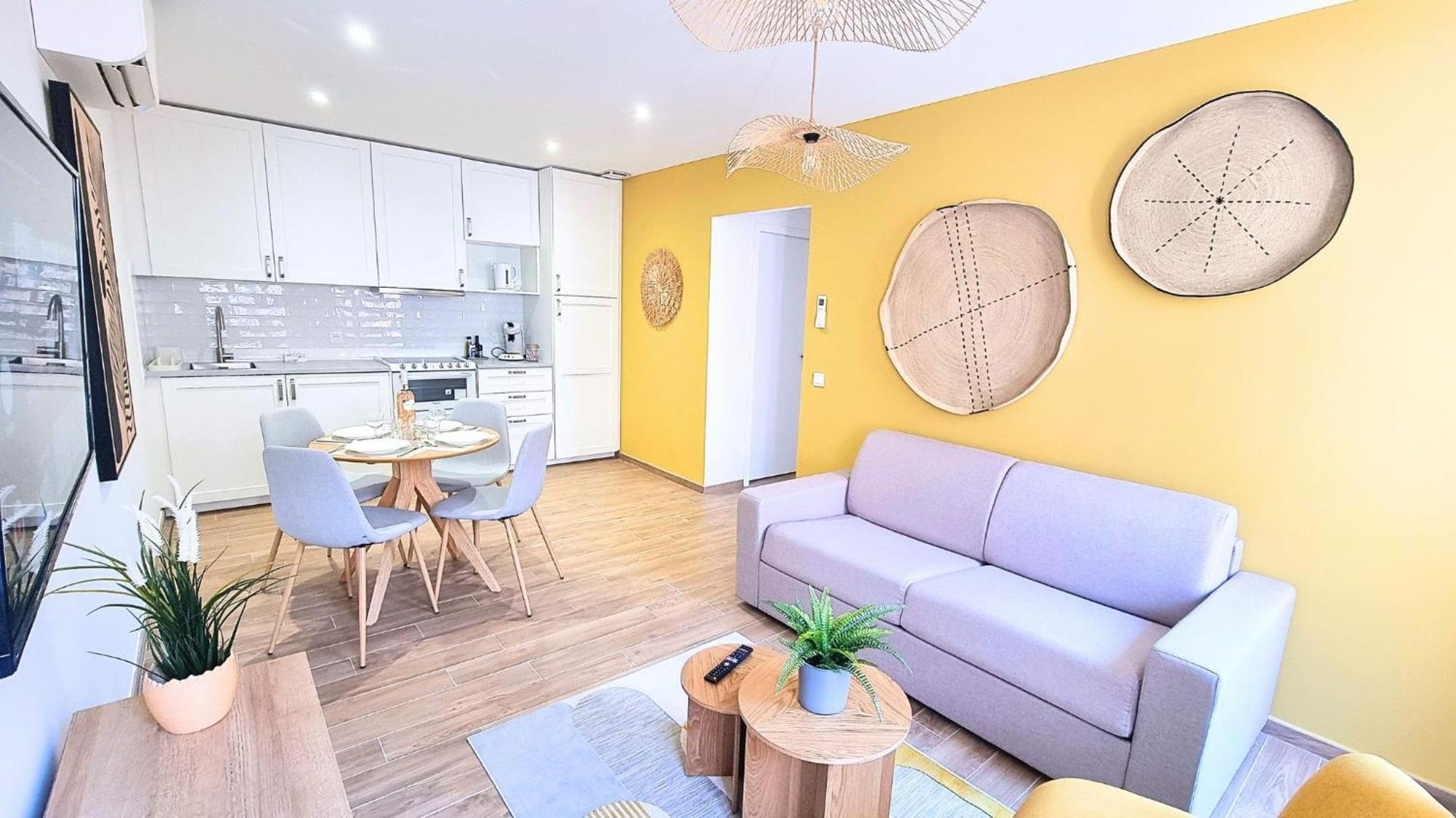 Sunny Neuf - Climatise - Centre Appartement Cogolin